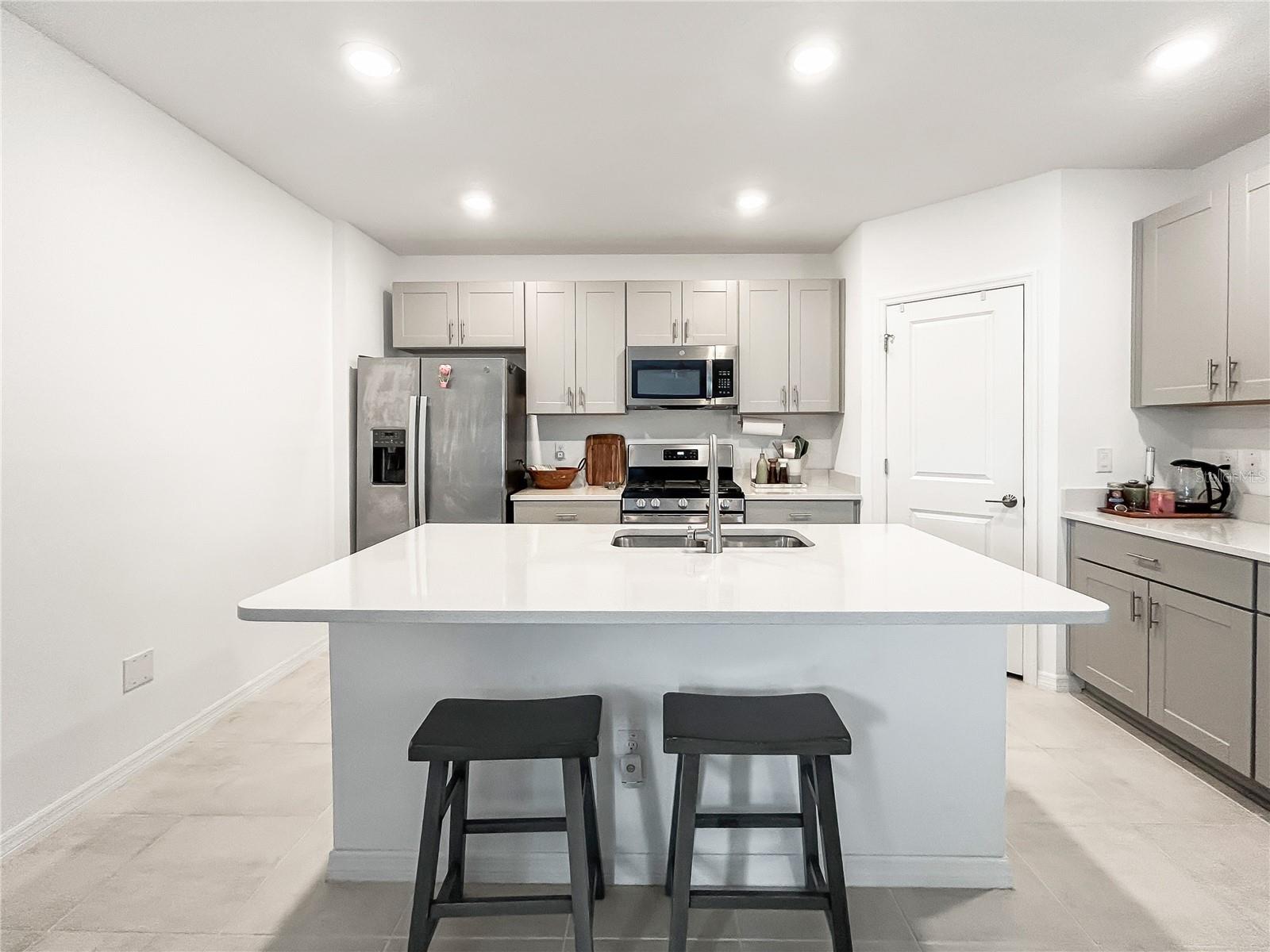 6312 MILESTONE LOOP, PALMETTO, FL, 34221