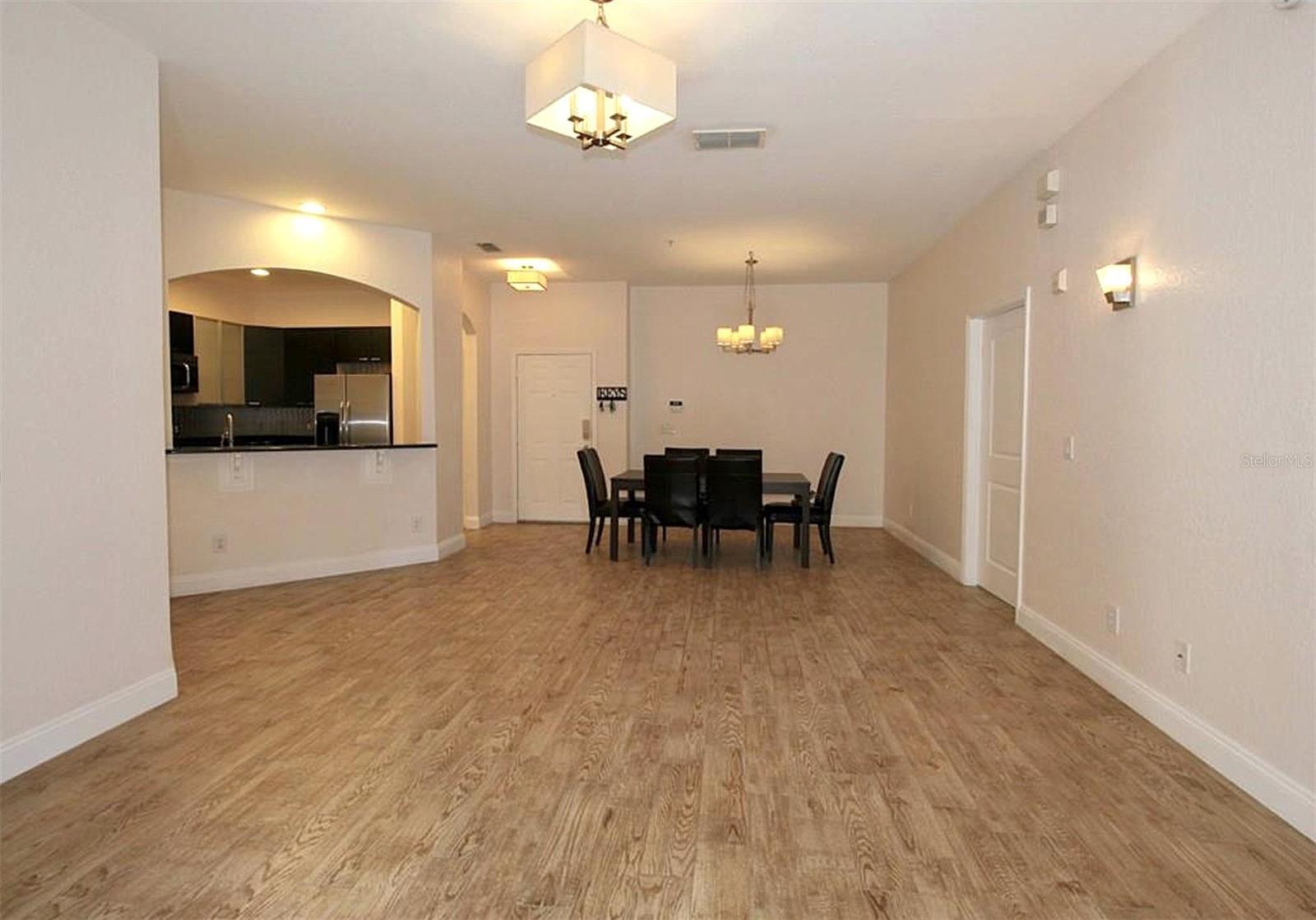 3001 LAUREL PARK LN #105, KISSIMMEE, FL, 34741