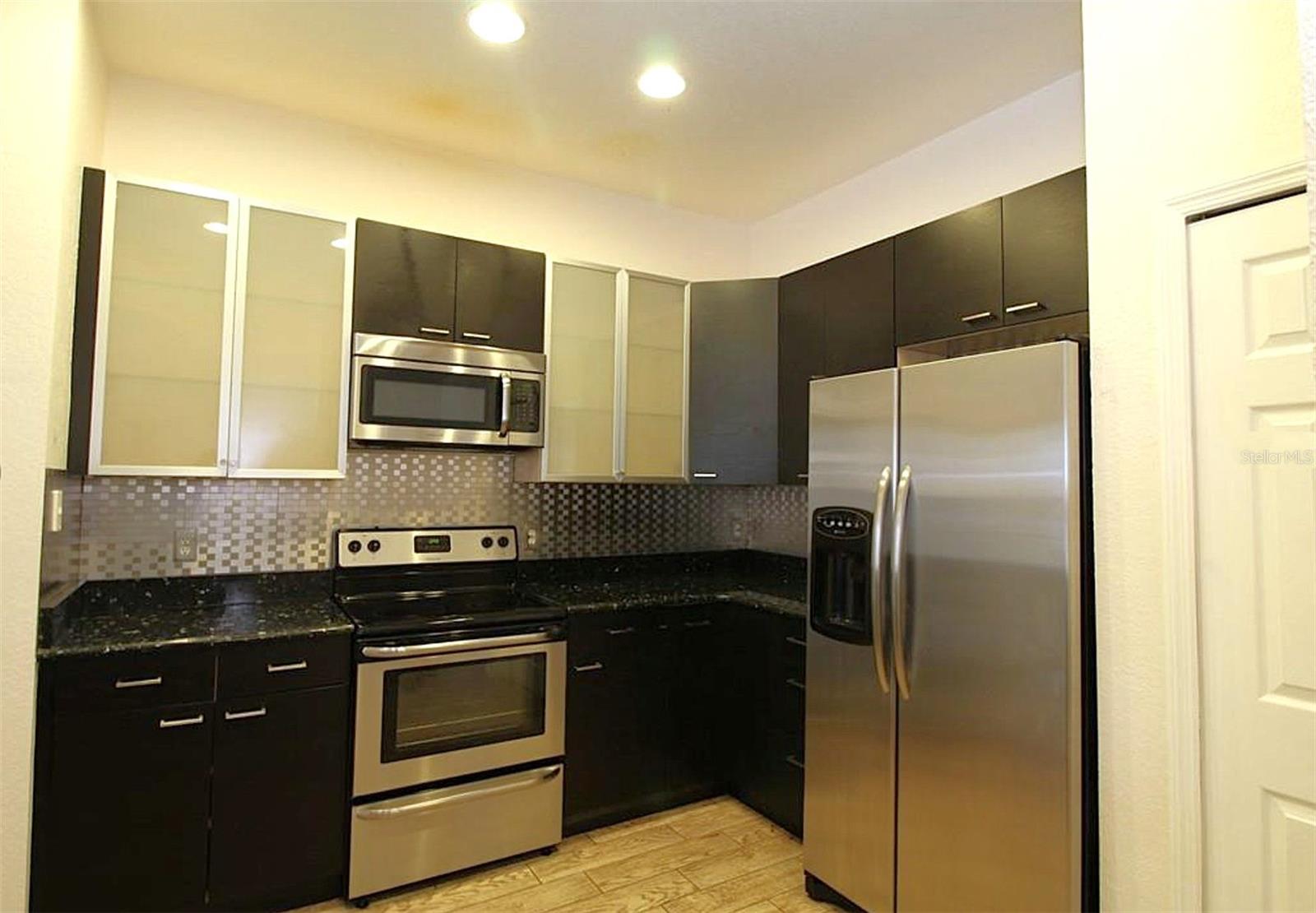 3001 LAUREL PARK LN #105, KISSIMMEE, FL, 34741