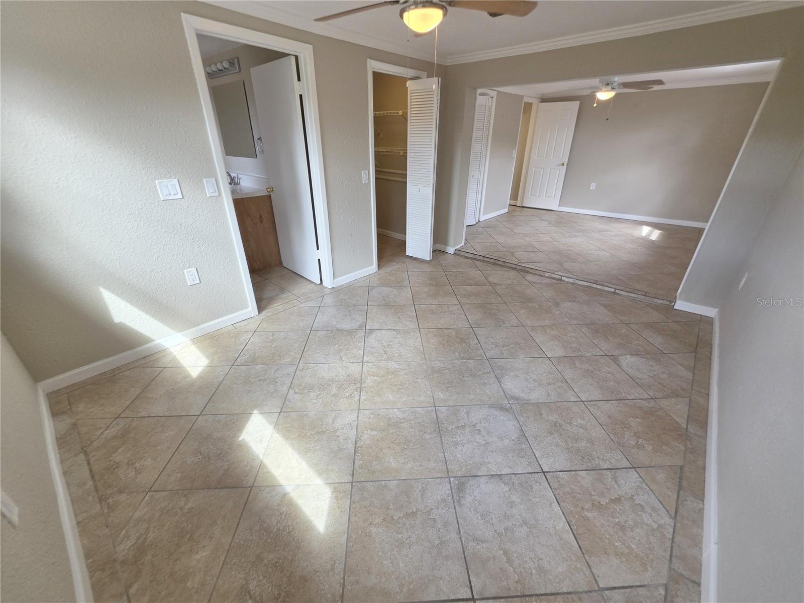 5440 RIDDLE RD, HOLIDAY, FL, 34690