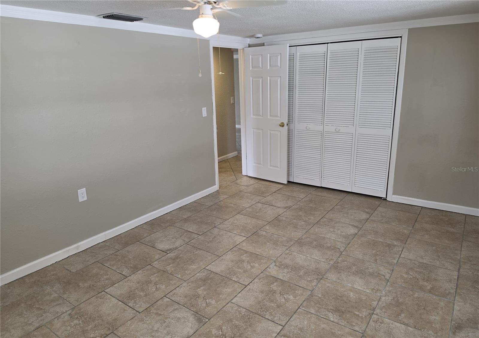5440 RIDDLE RD, HOLIDAY, FL, 34690