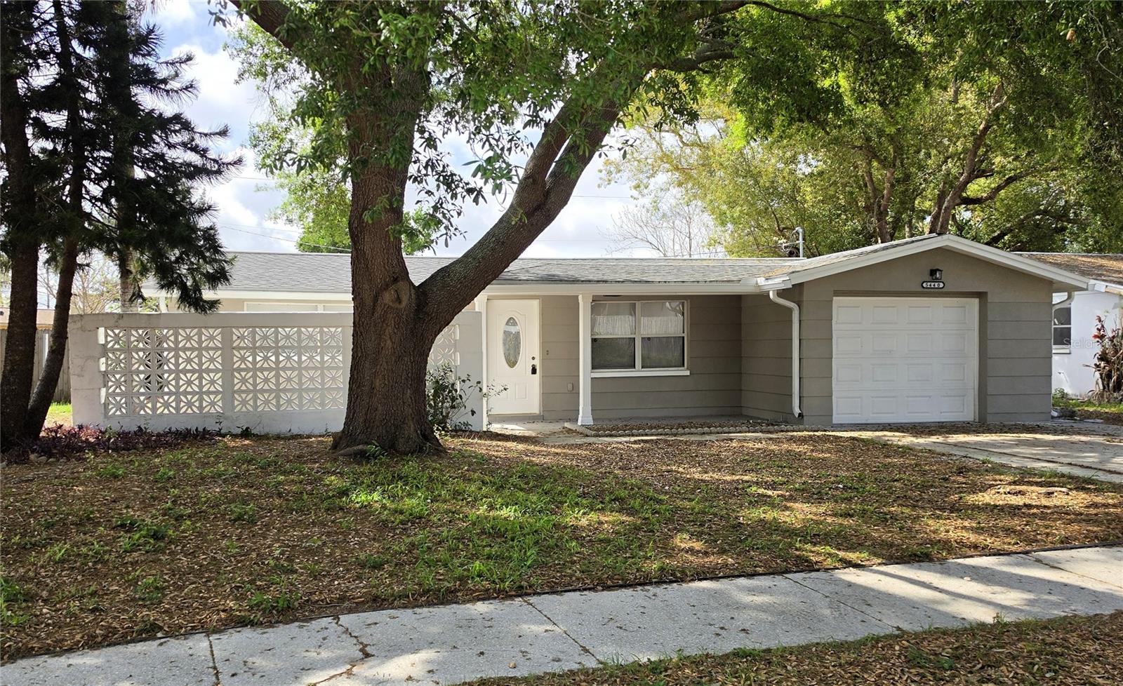 5440 RIDDLE RD, HOLIDAY, FL, 34690
