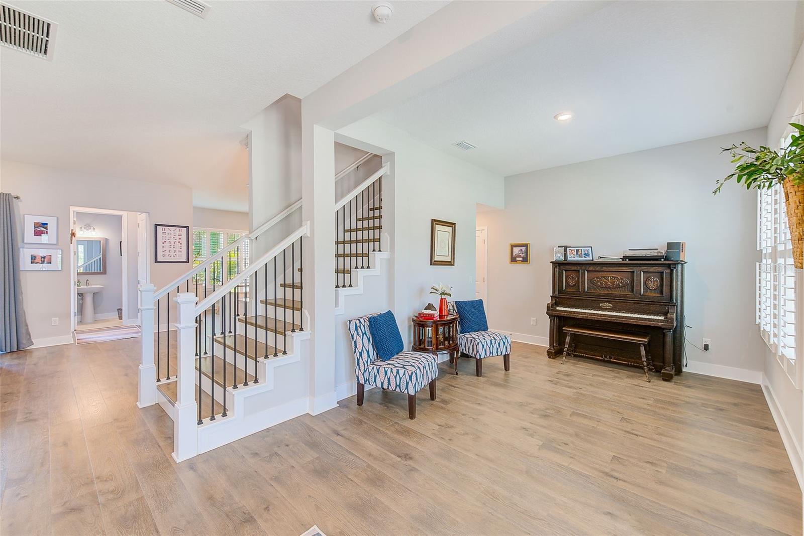 4710 W EL PRADO BLVD, TAMPA, FL, 33629