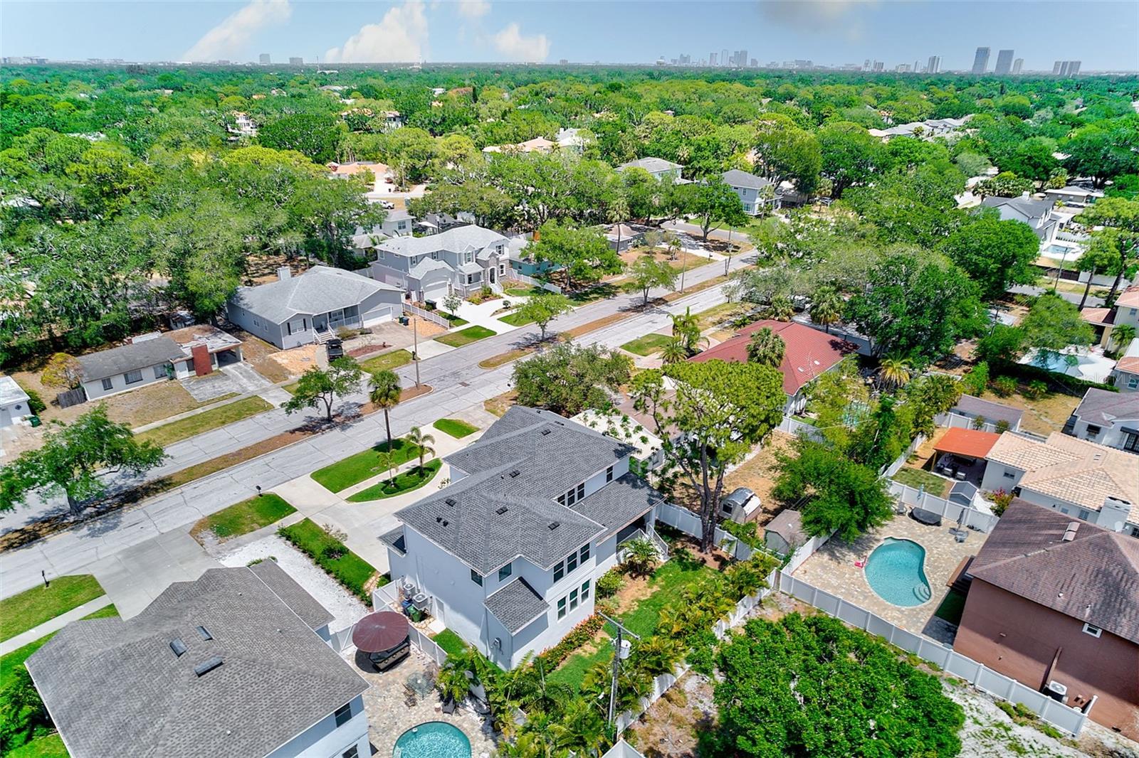 4710 W EL PRADO BLVD, TAMPA, FL, 33629