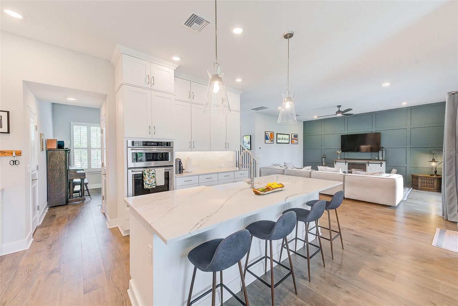 4710 W EL PRADO BLVD, TAMPA, FL, 33629