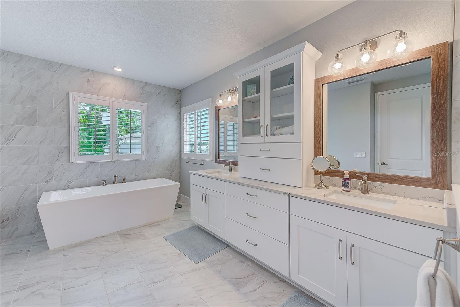 4710 W EL PRADO BLVD, TAMPA, FL, 33629