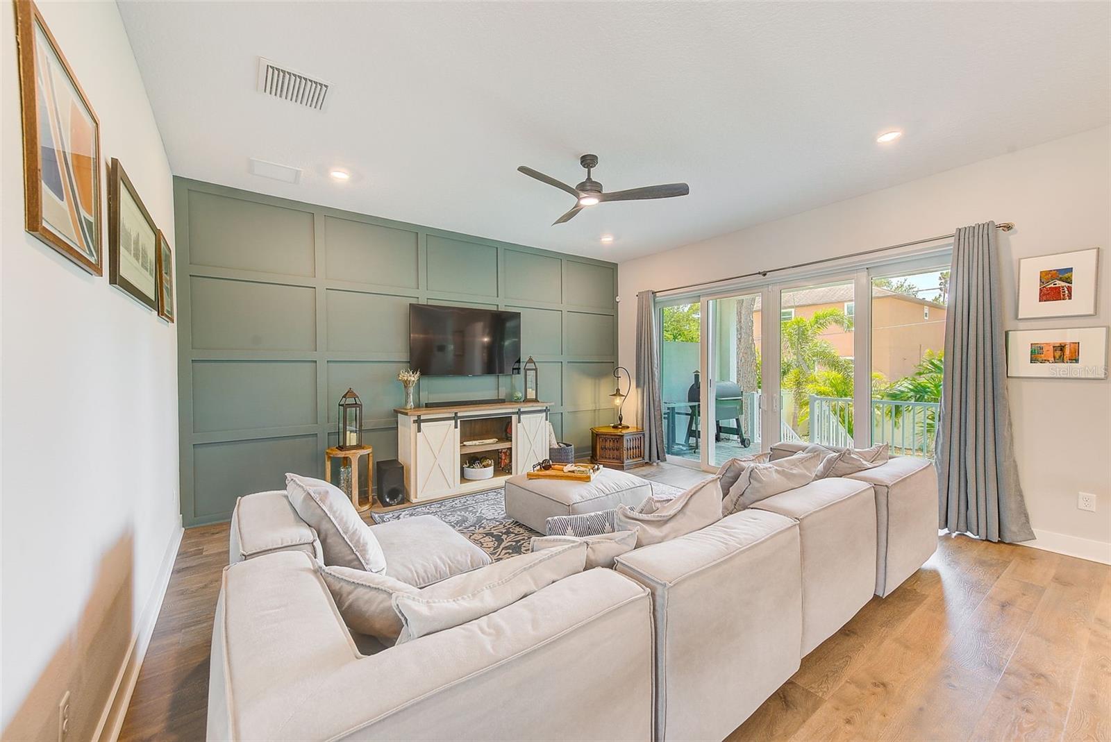 4710 W EL PRADO BLVD, TAMPA, FL, 33629