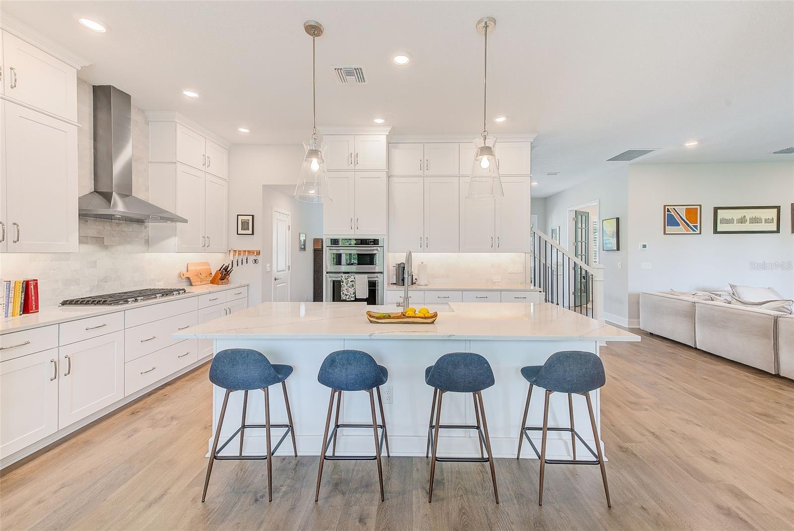 4710 W EL PRADO BLVD, TAMPA, FL, 33629