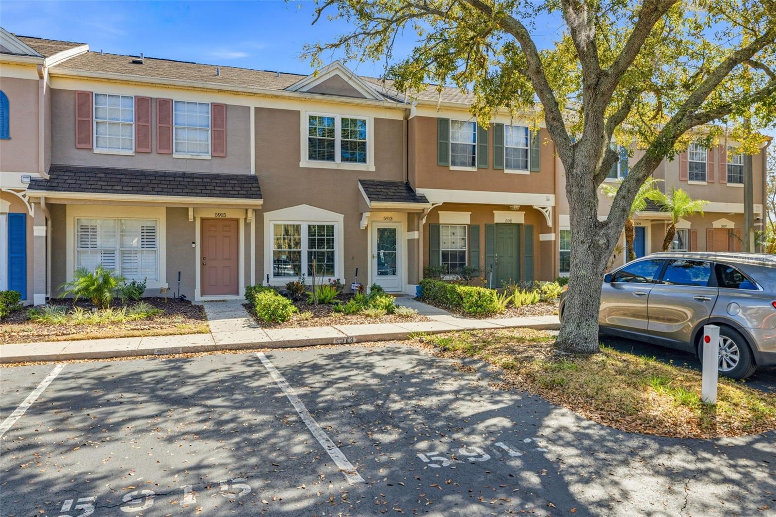 5913 BAYSIDE KEY DR, TAMPA, FL, 33615