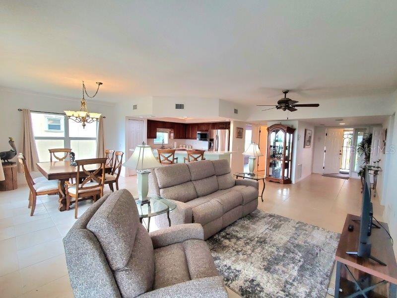 101 N MARION CT #114, PUNTA GORDA, FL, 33950