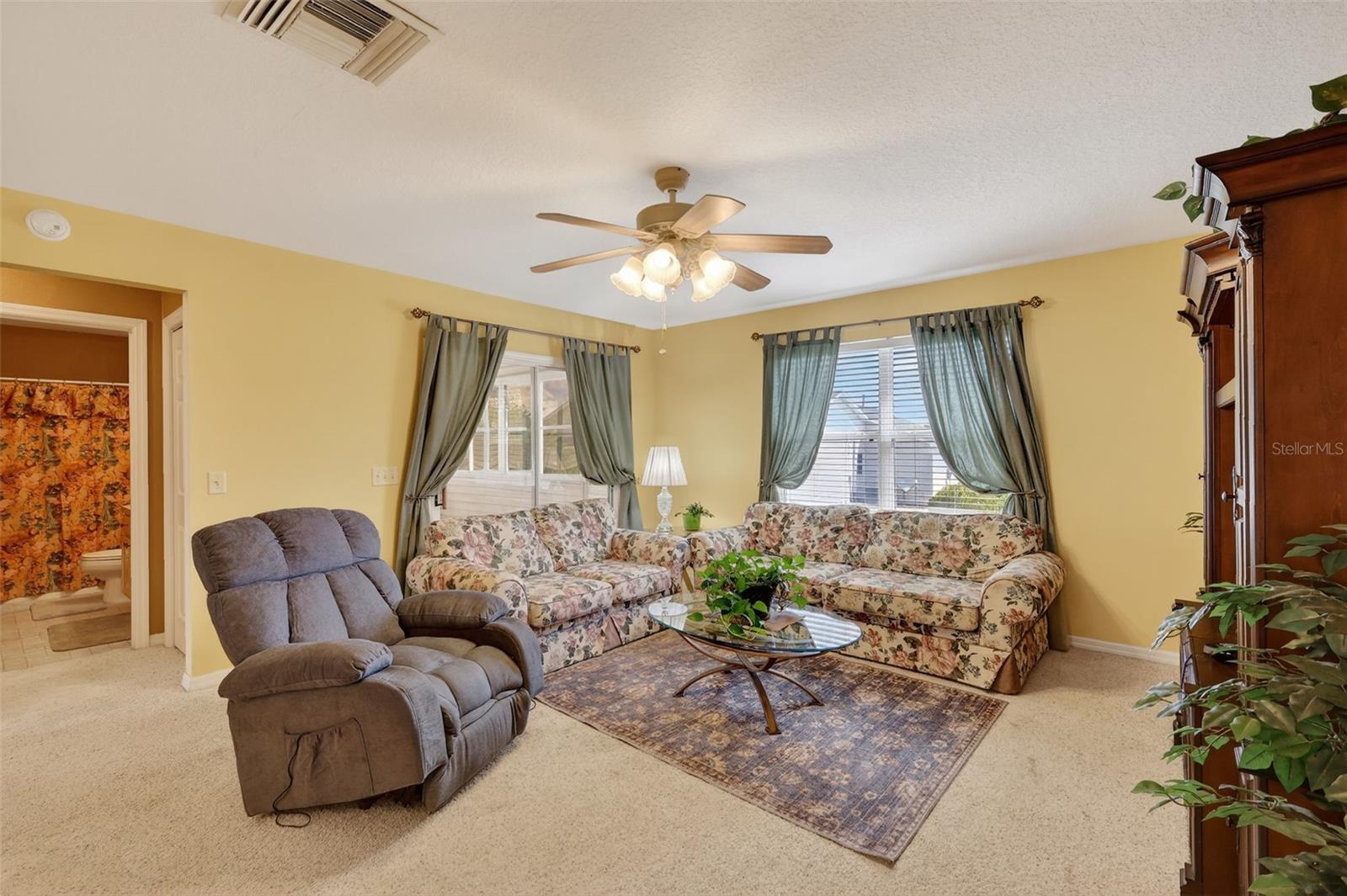 17369 SE 75TH COACHMAN CT, THE VILLAGES, FL, 32162