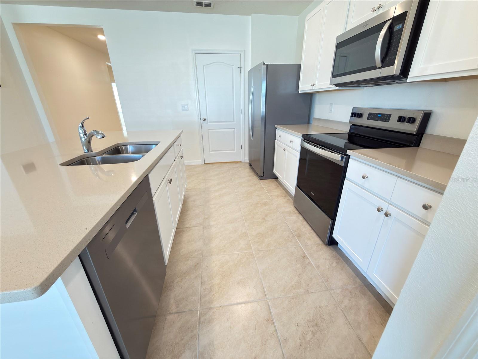 307 TAYLOR GROVES ST, LAKE WALES, FL, 33898