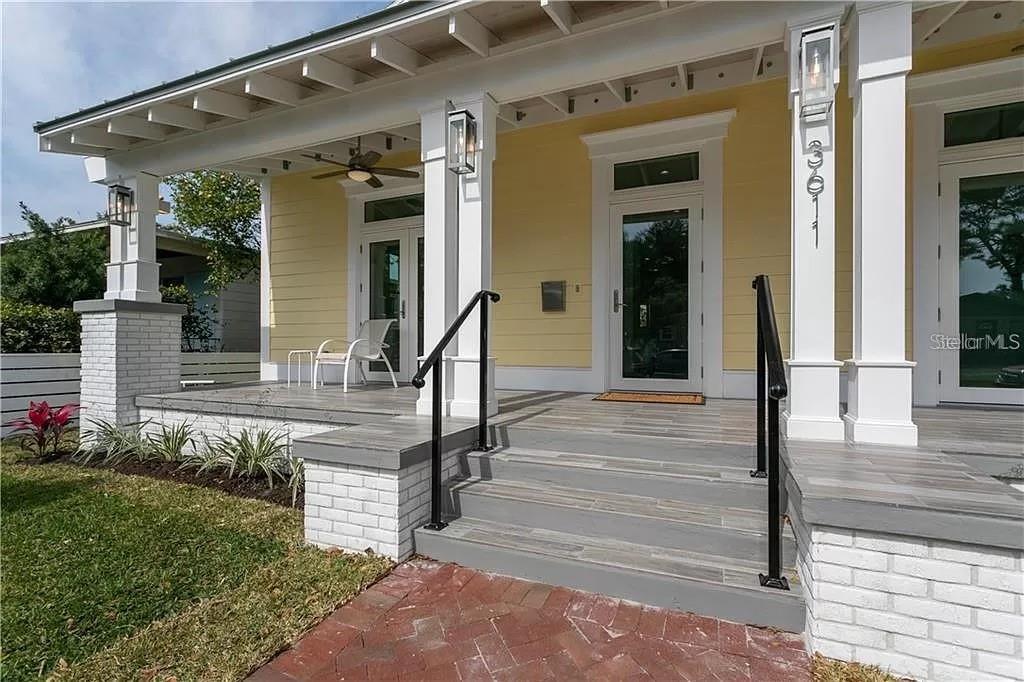 3611 2ND AVE N, ST PETERSBURG, FL, 33713