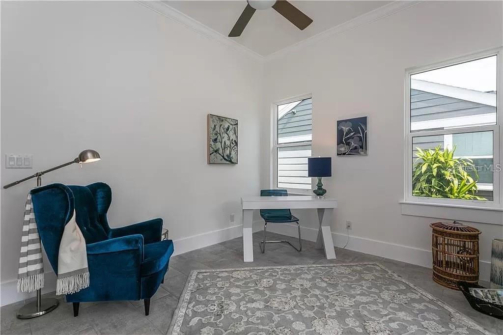 3611 2ND AVE N, ST PETERSBURG, FL, 33713