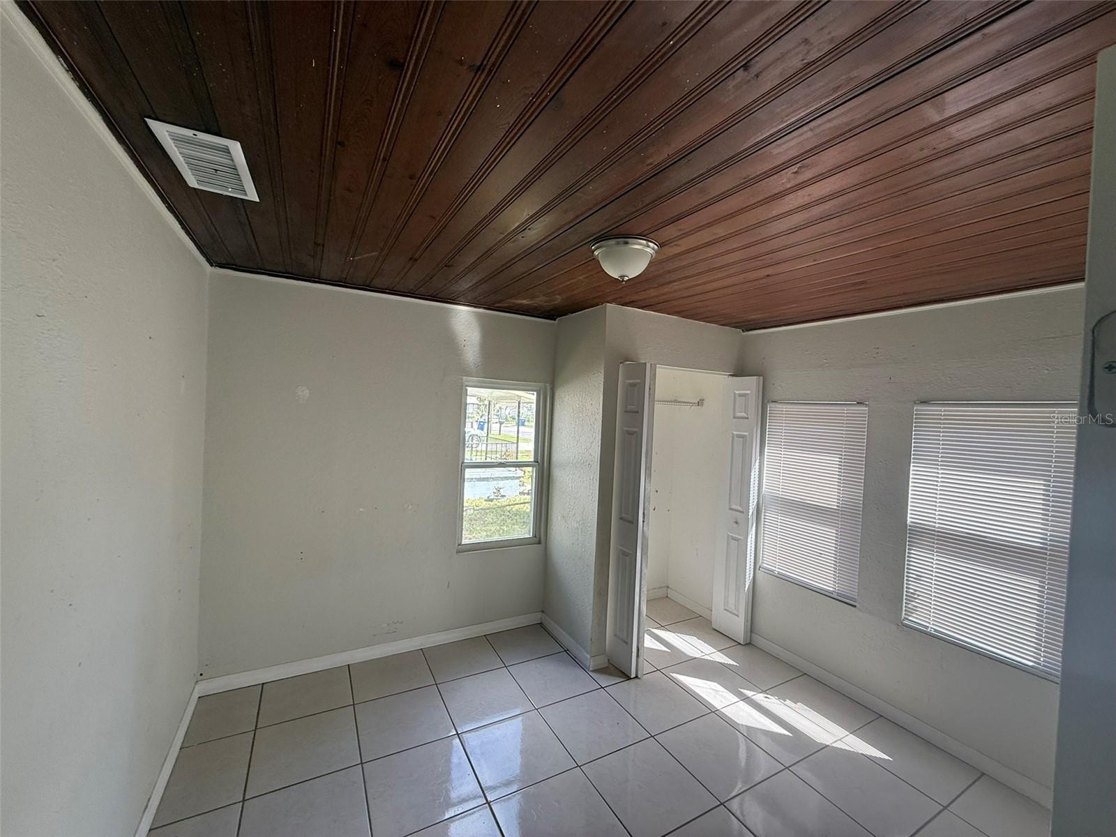 3612 N 52ND ST, TAMPA, FL, 33619