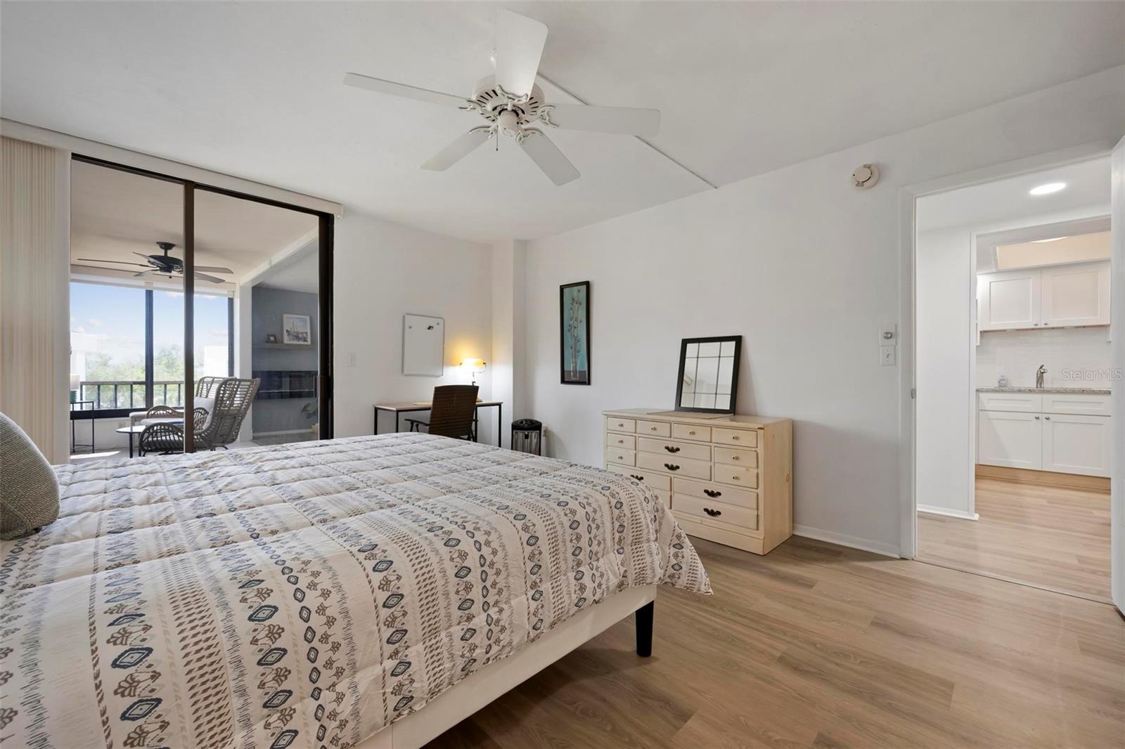 8767 MIDNIGHT PASS RD #505F, SARASOTA, FL, 34242