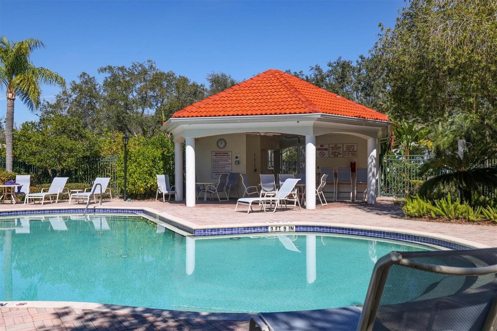 6726 W COUNTRY CLUB LN, SARASOTA, FL, 34243