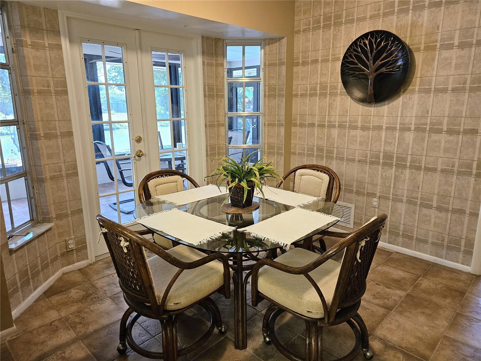 492 E SHADE DR, VENICE, FL, 34293