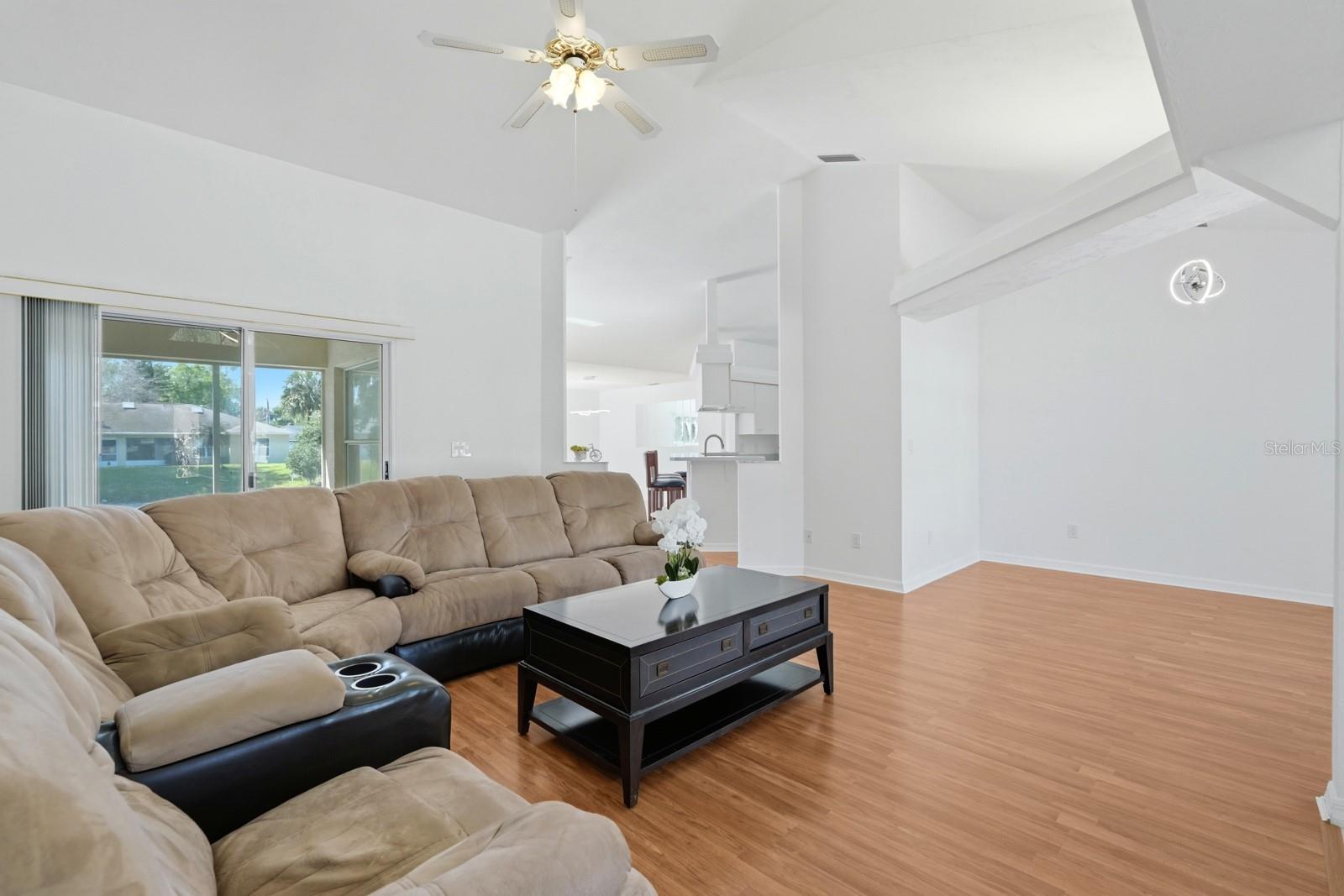 23 OLD SUNBEAM DR, SOUTH DAYTONA, FL, 32119