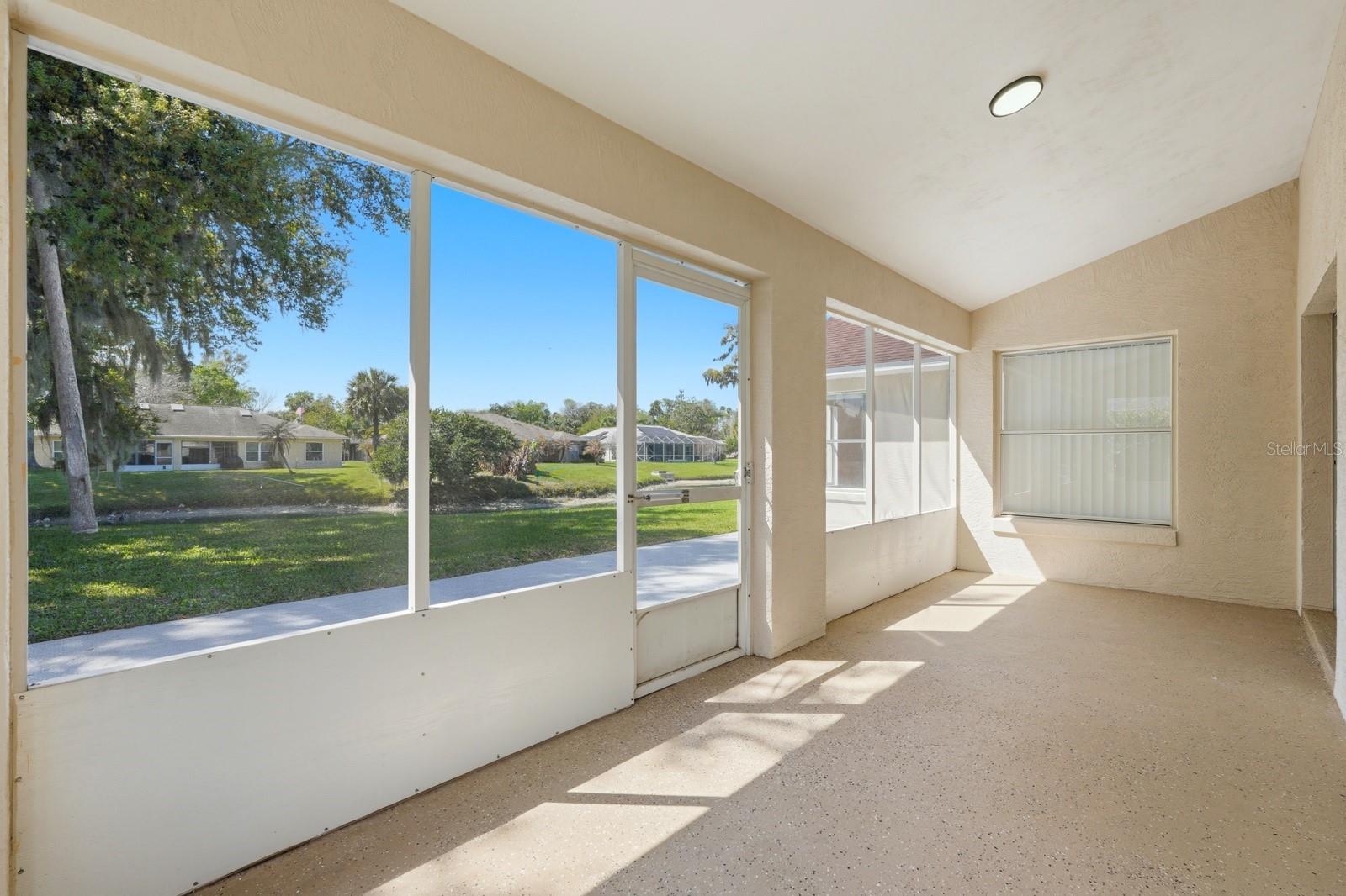 23 OLD SUNBEAM DR, SOUTH DAYTONA, FL, 32119