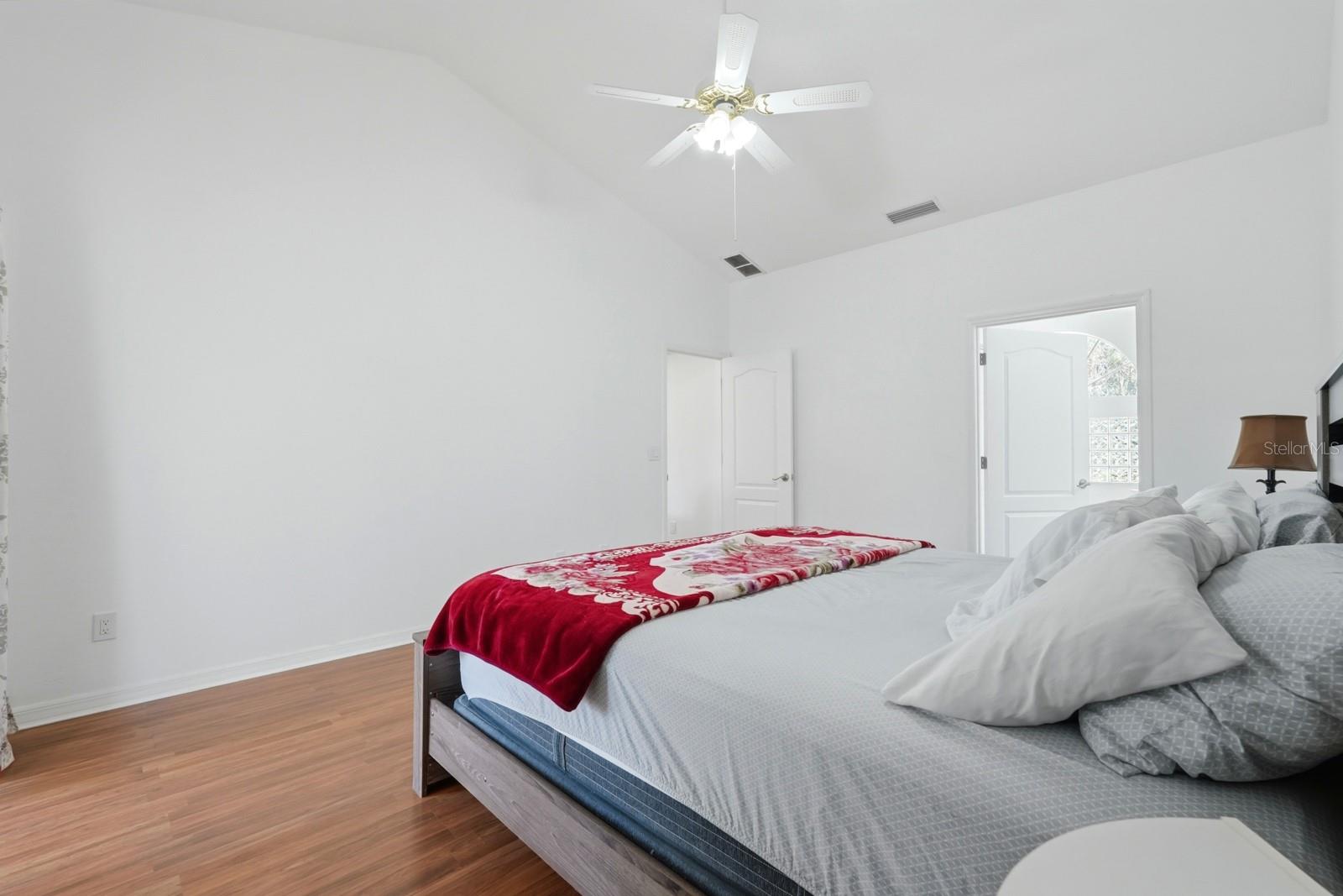 23 OLD SUNBEAM DR, SOUTH DAYTONA, FL, 32119
