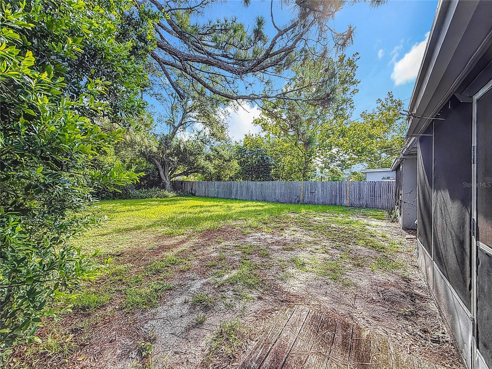 2319 18TH AVE SW, LARGO, FL, 33774
