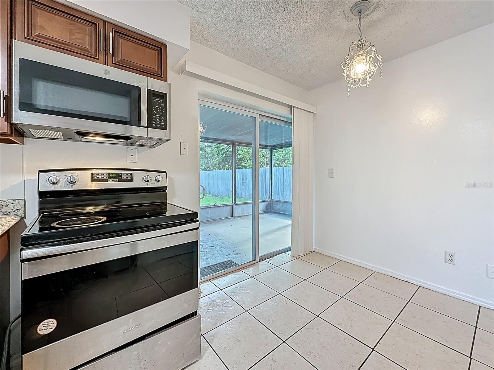 2319 18TH AVE SW, LARGO, FL, 33774
