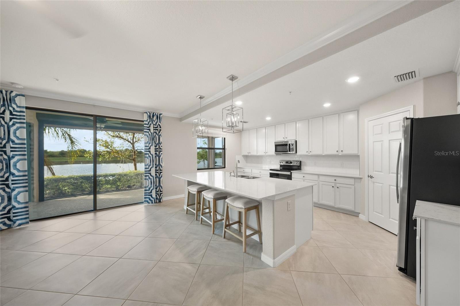 10805 TARFLOWER DR #102, VENICE, FL, 34293
