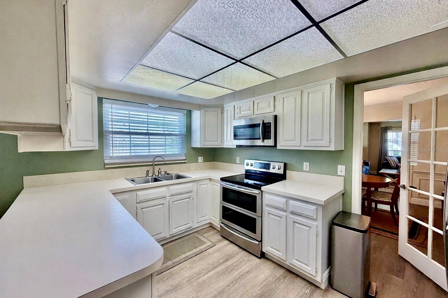 320 WHITE OAK CIR, MAITLAND, FL, 32751