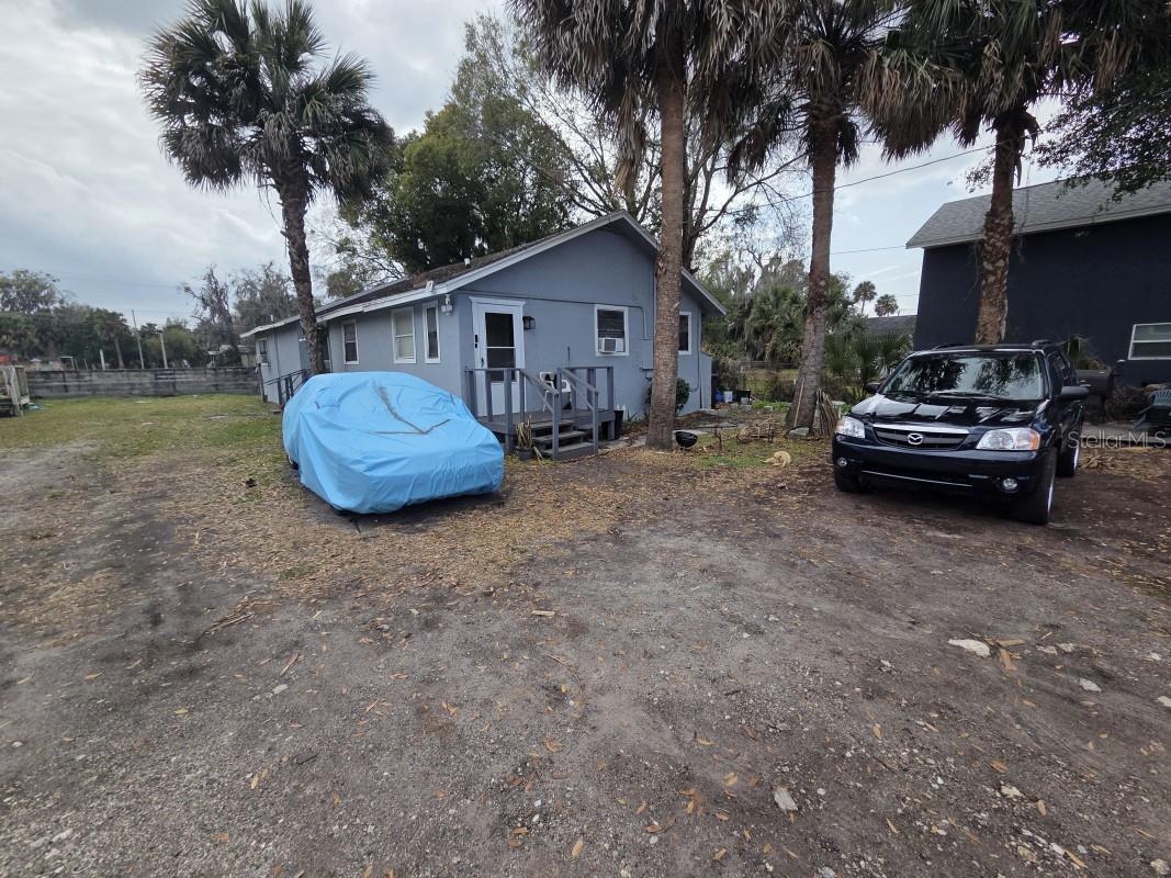 1121 W 12TH ST, SANFORD, FL, 32771