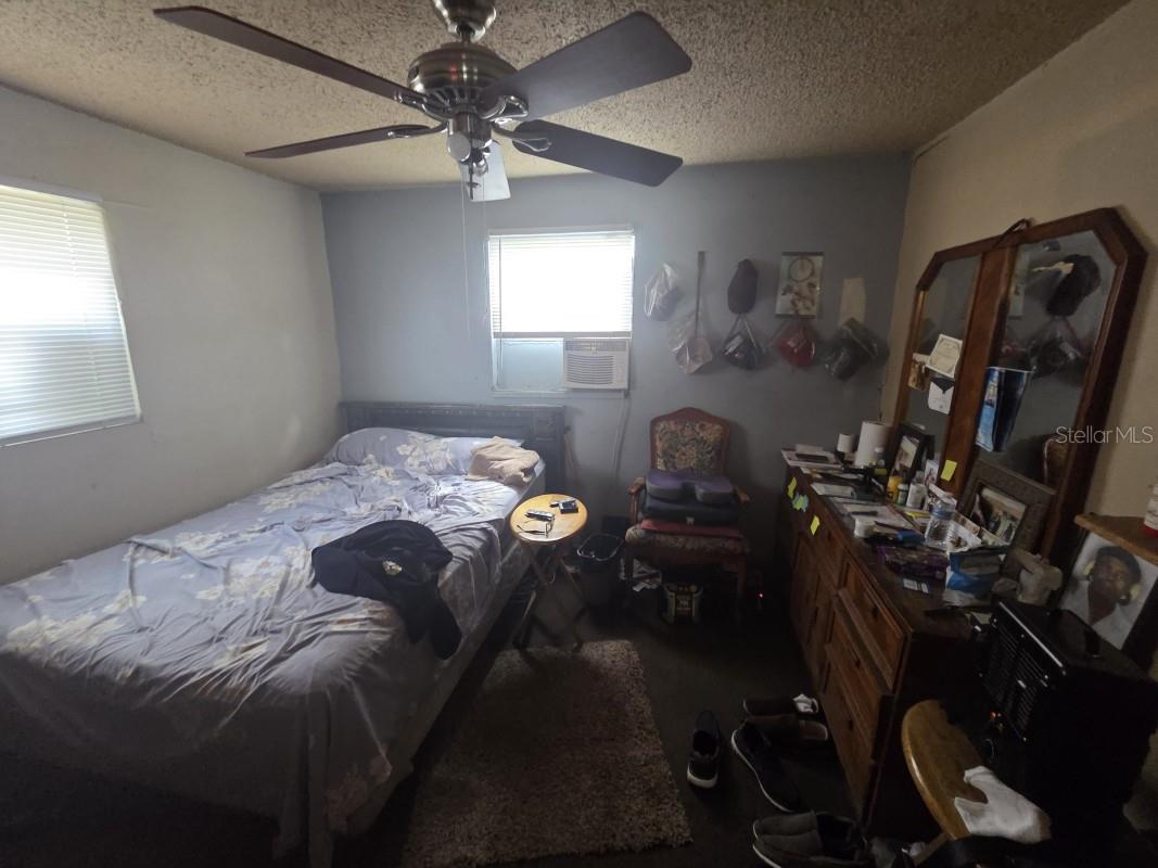 1121 W 12TH ST, SANFORD, FL, 32771
