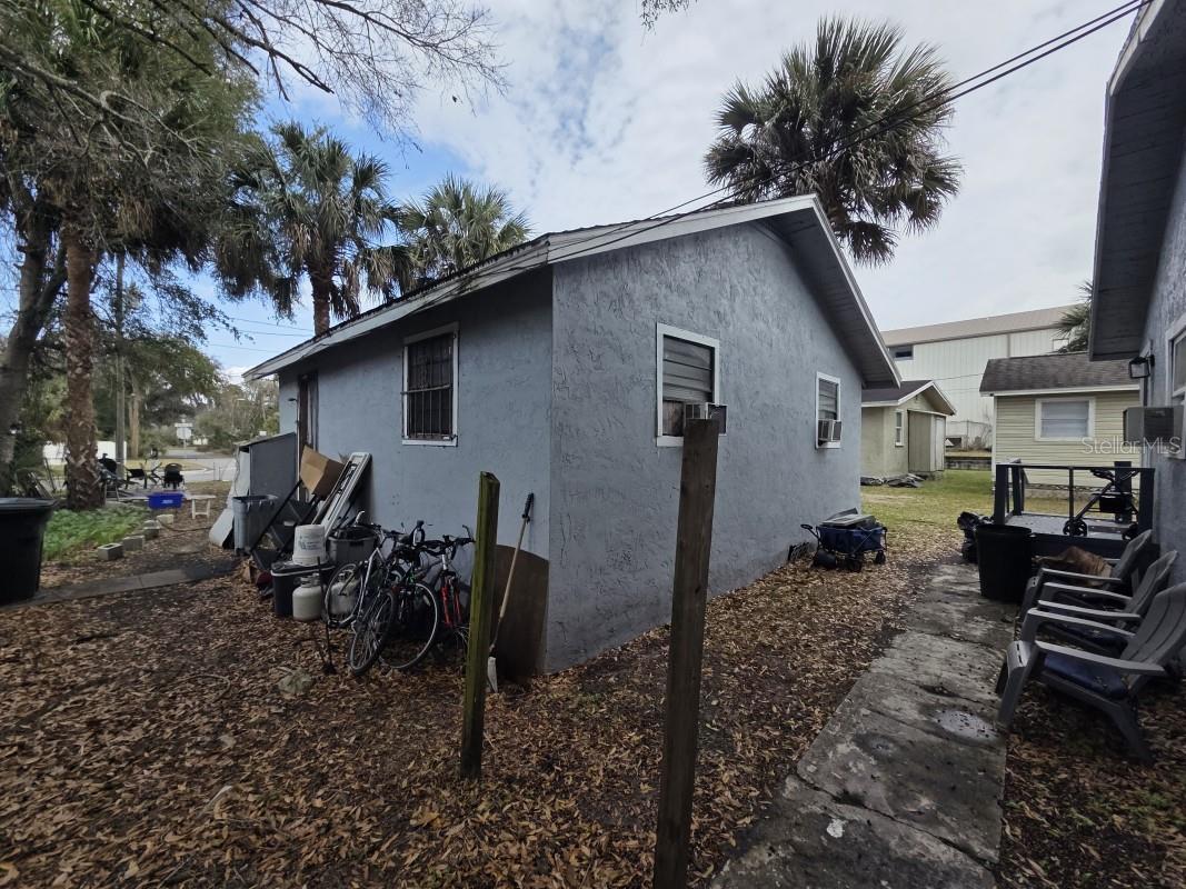 1121 W 12TH ST, SANFORD, FL, 32771