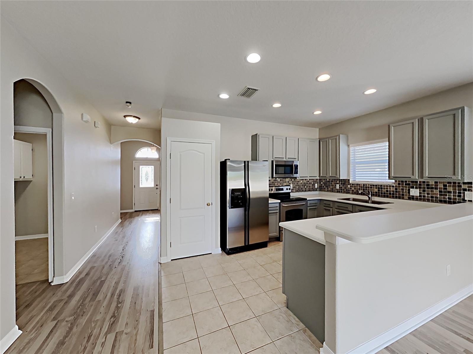 4020 LANGDRUM DR, WESLEY CHAPEL, FL, 33543
