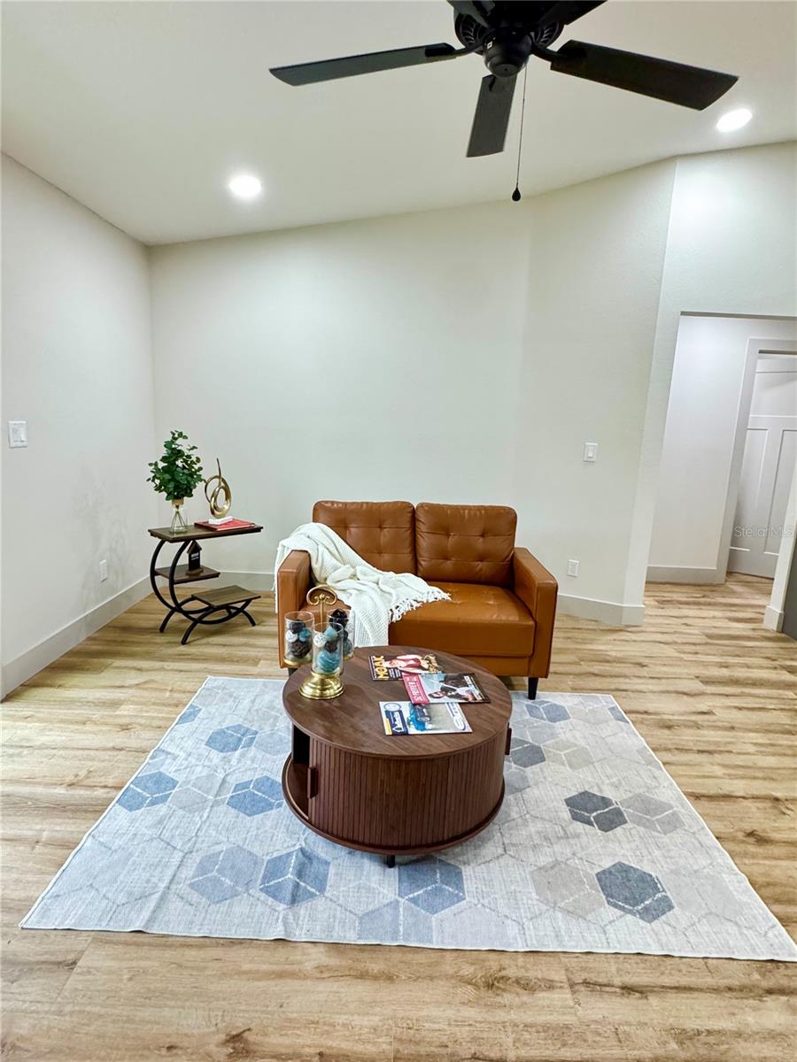 881 NW 13TH AVE, OCALA, FL, 34475