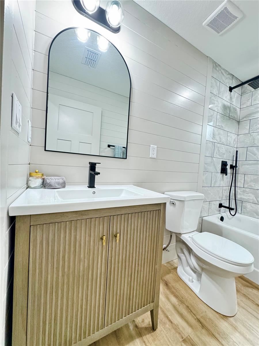 881 NW 13TH AVE, OCALA, FL, 34475
