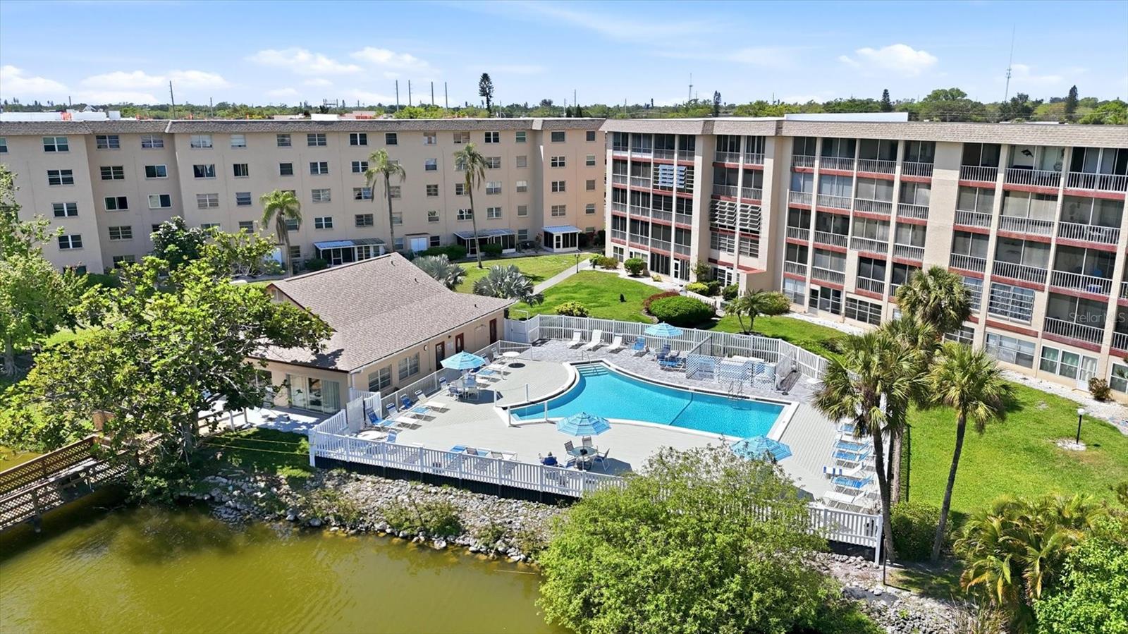 4137 LAKE BAYSHORE DR #C505, BRADENTON, FL, 34205