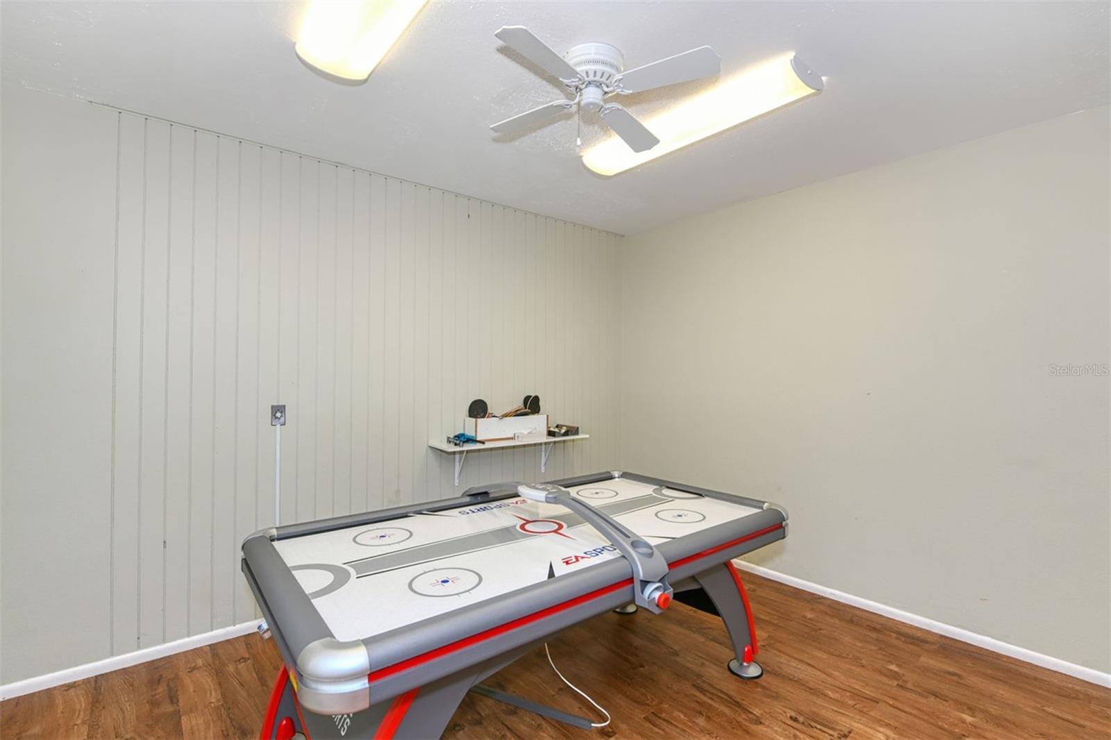 4380 EXETER DR #101, LONGBOAT KEY, FL, 34228
