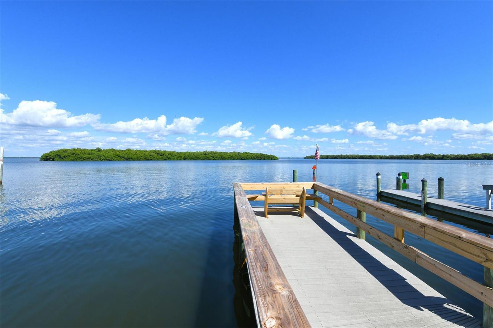 4380 EXETER DR #101, LONGBOAT KEY, FL, 34228