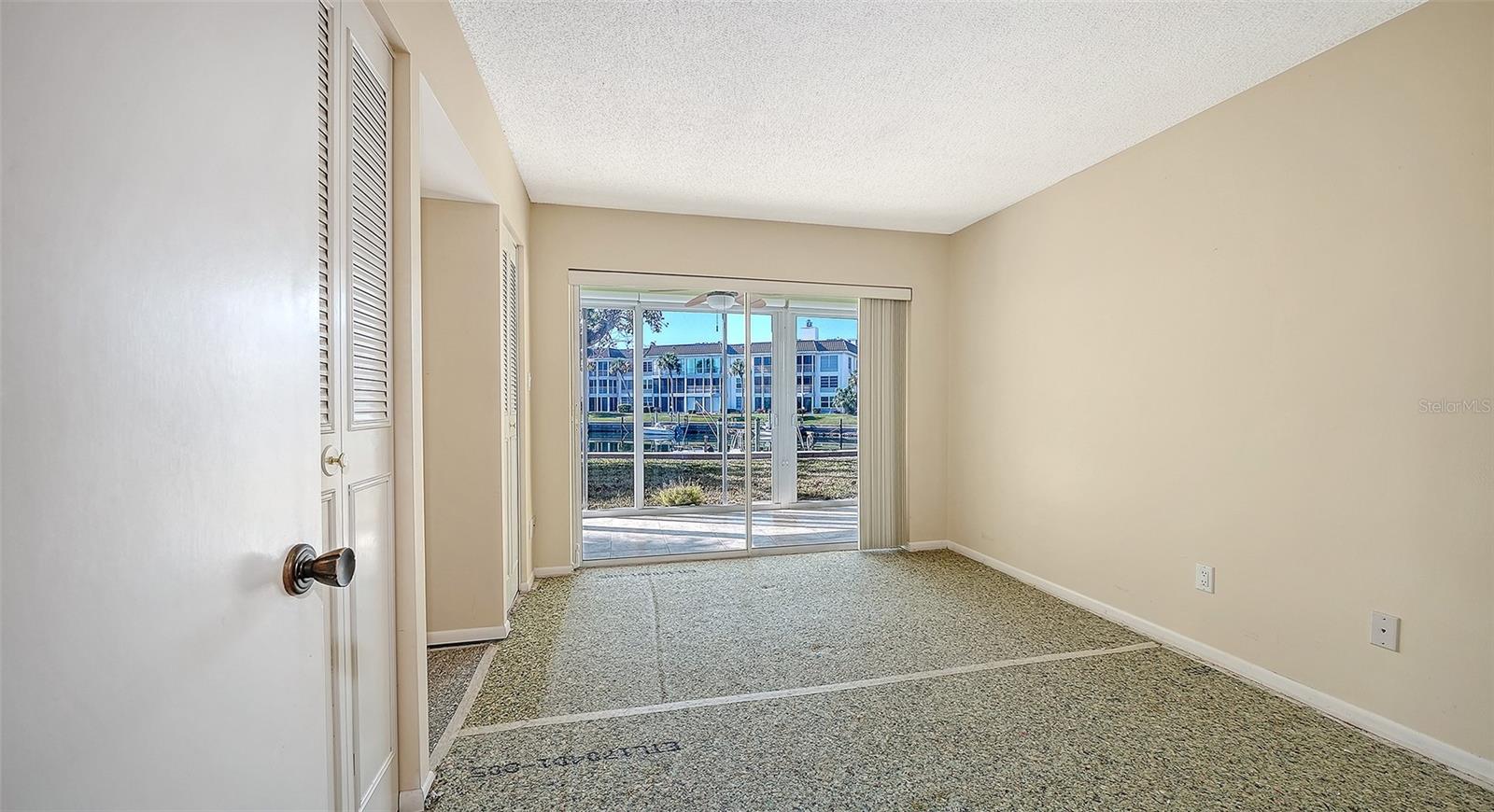 4380 EXETER DR #101, LONGBOAT KEY, FL, 34228