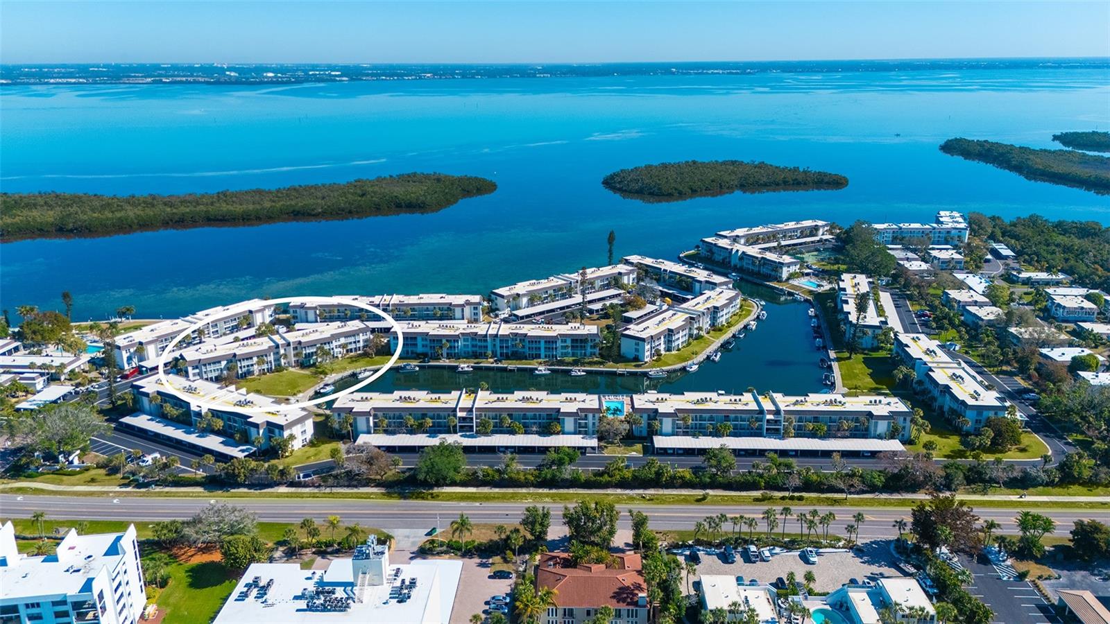 4380 EXETER DR #101, LONGBOAT KEY, FL, 34228