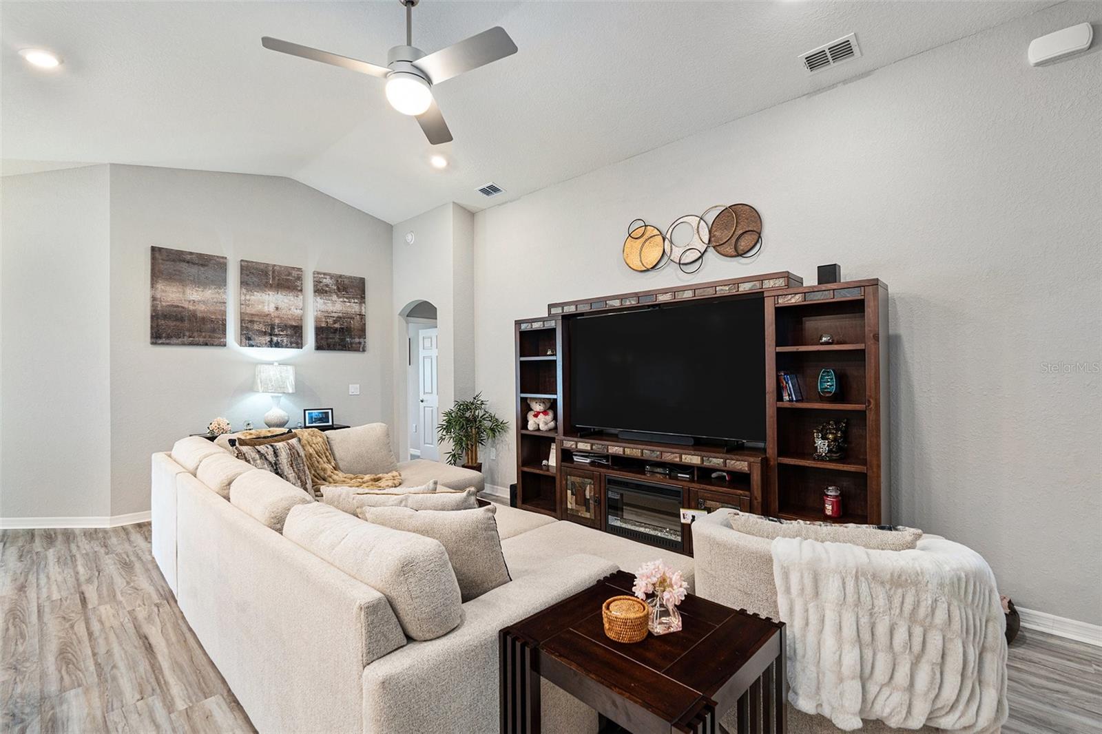 6436 PEBBLEBROOKE WAY, ZEPHYRHILLS, FL, 33541
