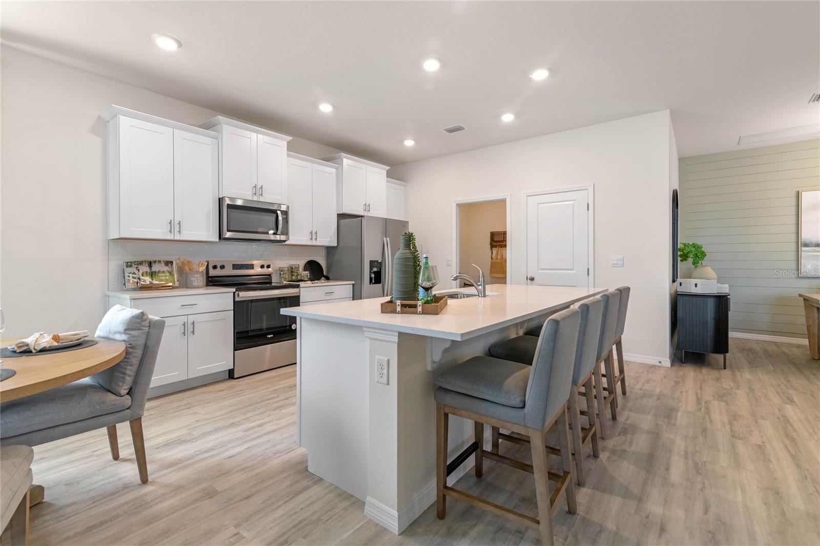 3393 ARCH AVE, ORMOND BEACH, FL, 32174