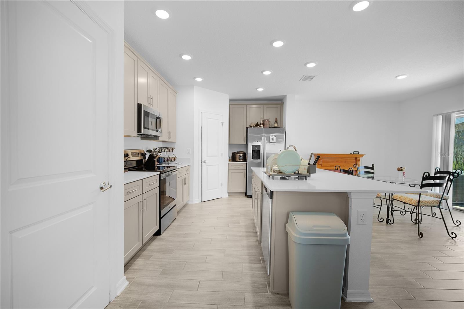 1175 CABOT CLIFFS DR, DAYTONA BEACH, FL, 32124