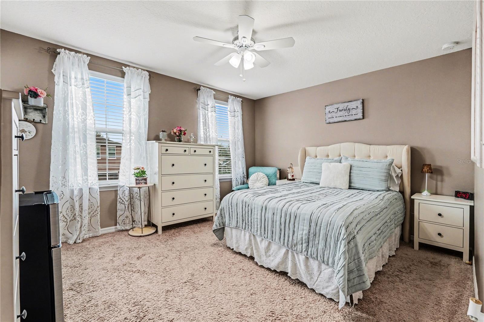 5465 SUNCATCHER DRIVE, WESLEY CHAPEL, FL, 33545