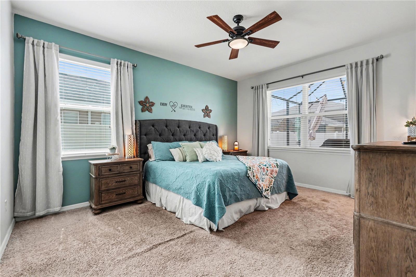 5465 SUNCATCHER DRIVE, WESLEY CHAPEL, FL, 33545