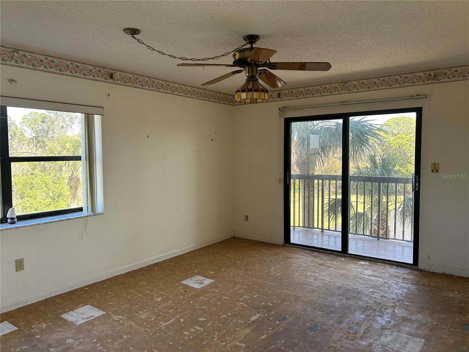 5400 PARK ST N #214, ST PETERSBURG, FL, 33709