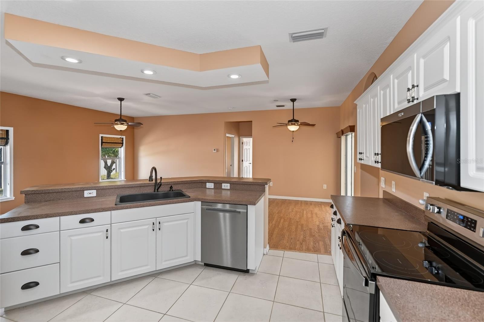 2724 TEMPLE ST, SARASOTA, FL, 34239