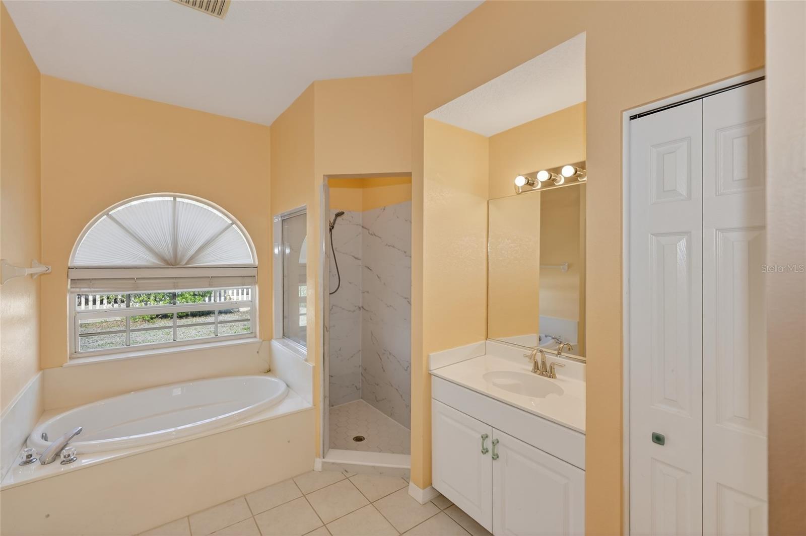 2724 TEMPLE ST, SARASOTA, FL, 34239