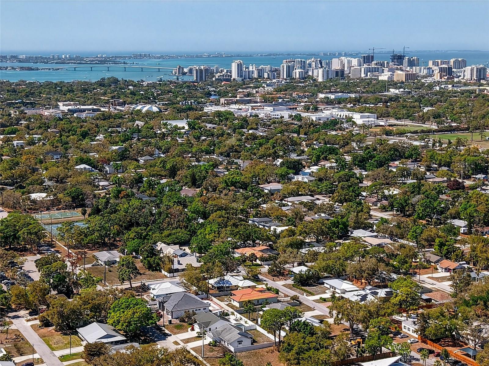 2724 TEMPLE ST, SARASOTA, FL, 34239