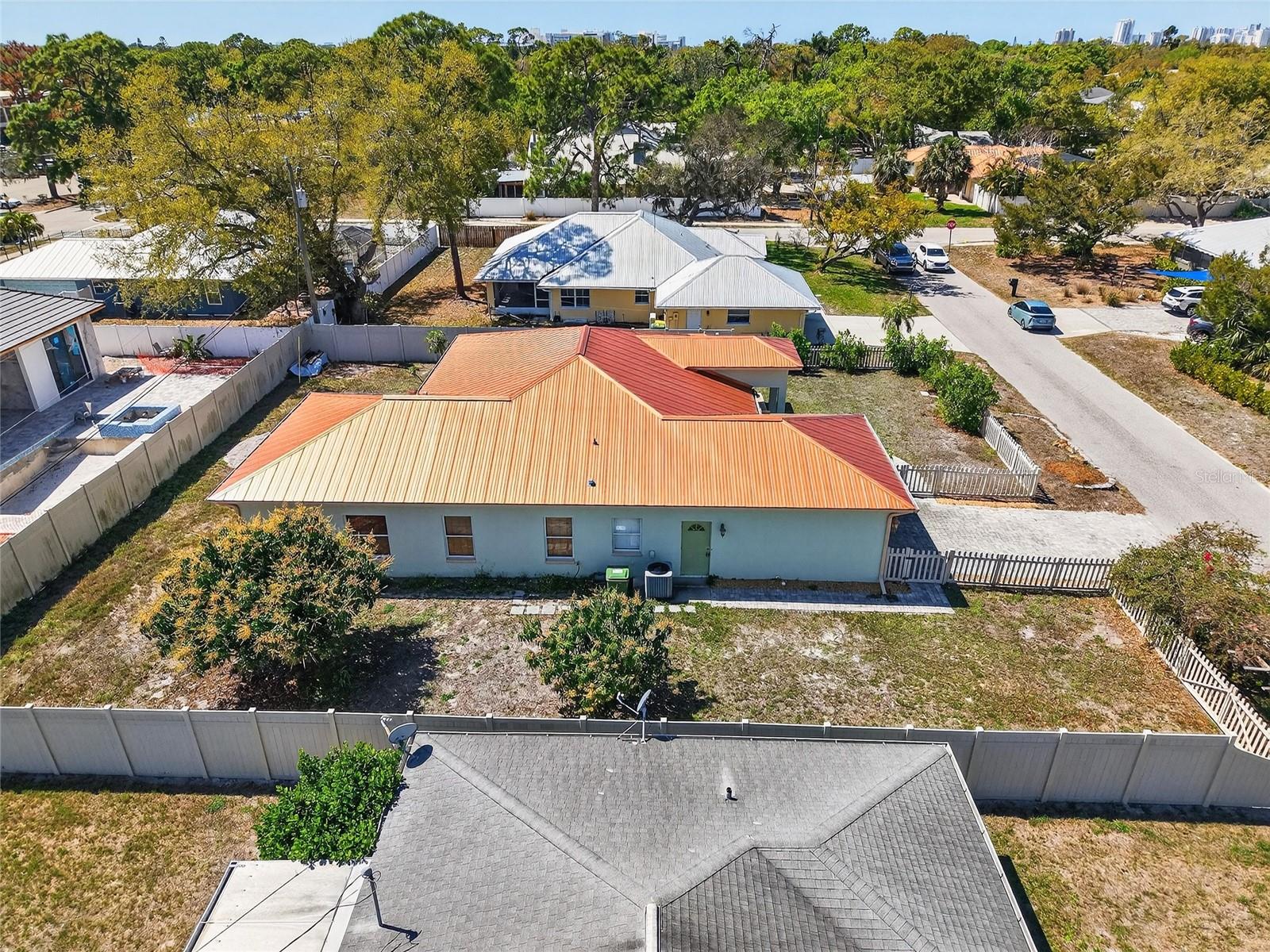 2724 TEMPLE ST, SARASOTA, FL, 34239